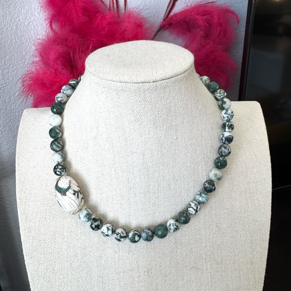Artisan Moss Agate and Porcelain Beaded Necklace - Picture 6 of 8